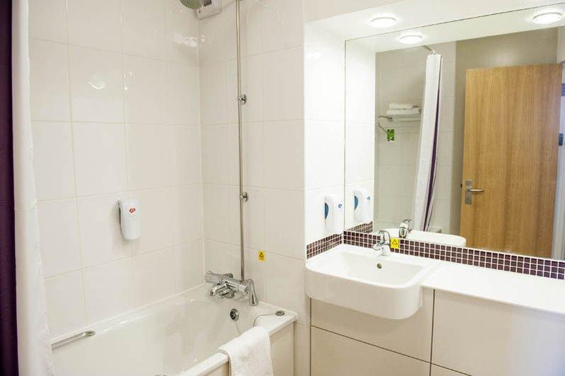 Premier Inn 阿伦德尔 外观 照片